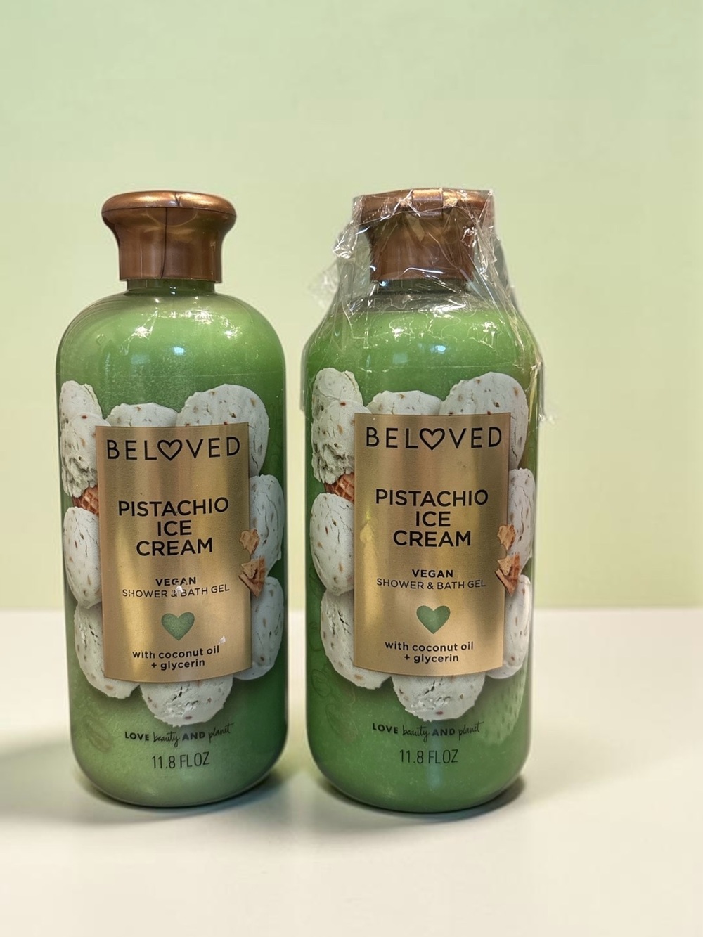 Beloved Pistachio Ice Cream Vegan Shower & Bath Gel - Green